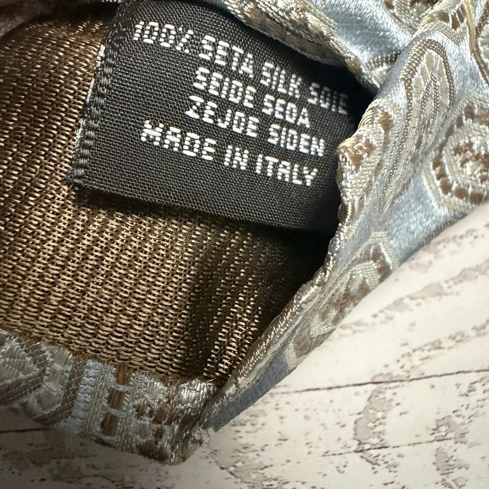 Dolce‎ & Gabbana Silk Brocade Blue Tan Brown Pattern Tie 58 x 3.75 Authentic